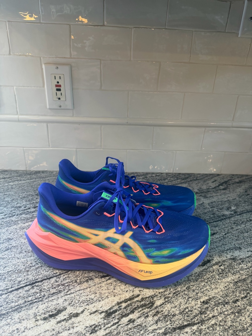 Mens Asics Super Blast 3 Size 10.5